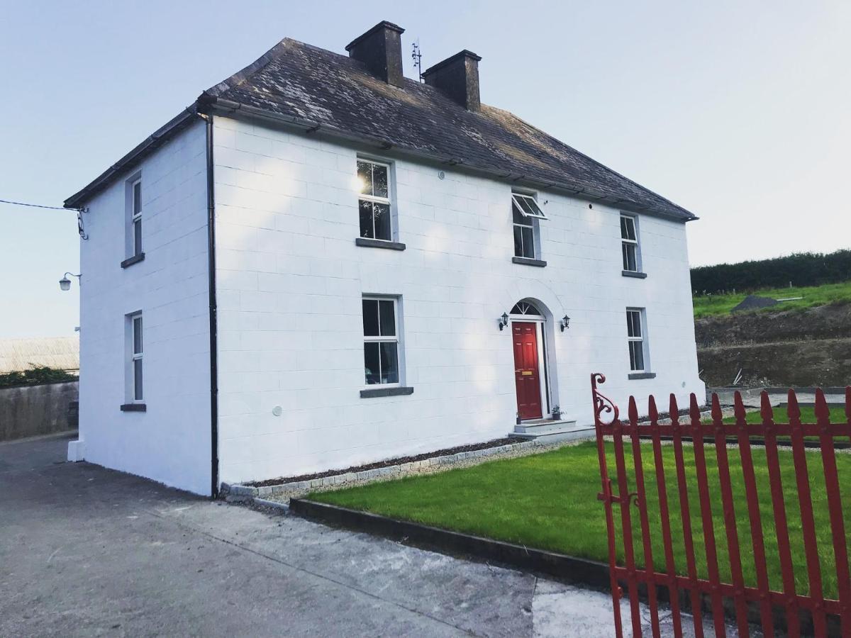 Entire Farmhouse In Tipperary Nenagh Exterior photo