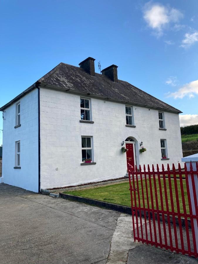 Entire Farmhouse In Tipperary Nenagh Exterior photo